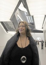 المعمارية العراقية زها حديد